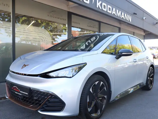 Cupra Born view 15