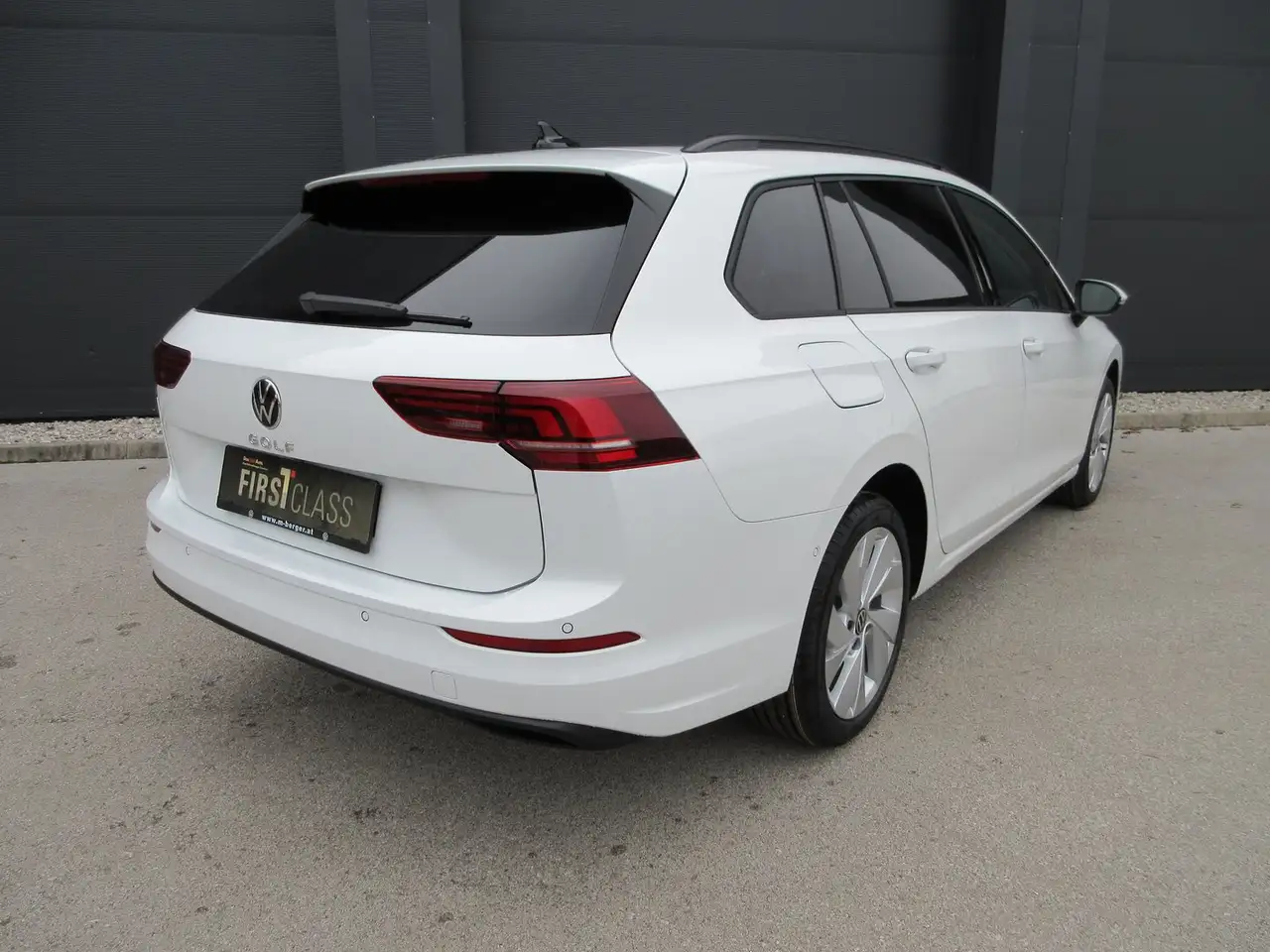 Volkswagen Golf 2026 — фото 6