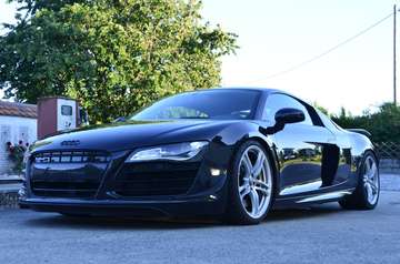 4.2 FSI quattro R tronic