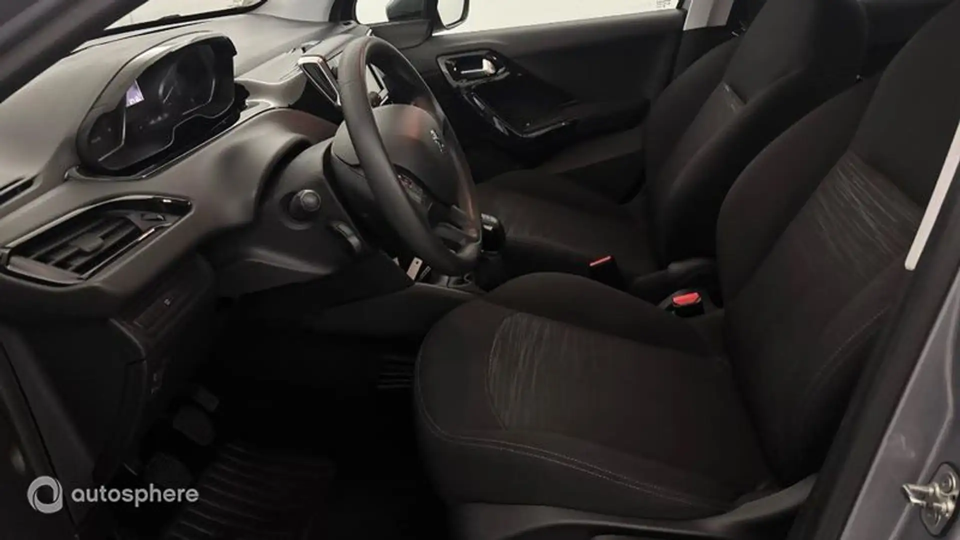 Peugeot 208 1.6 BlueHDi 100ch S\u0026S Premium Euro6c - 1