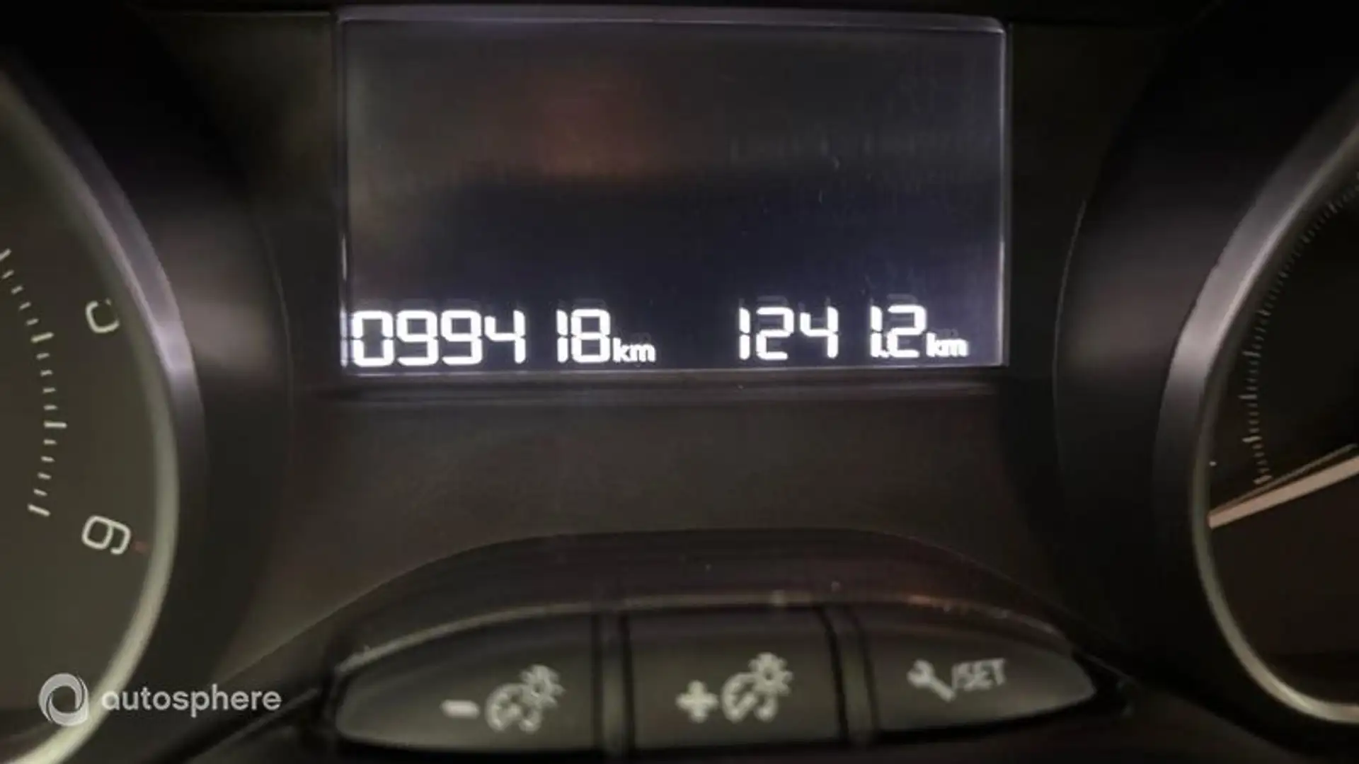 Peugeot 208 1.6 BlueHDi 100ch S\u0026S Premium Euro6c - 2