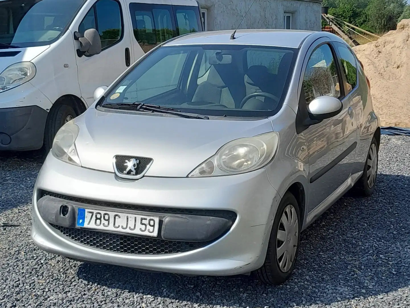 Peugeot 107 107 1.4 HDi 54ch Trendy Argent - 1