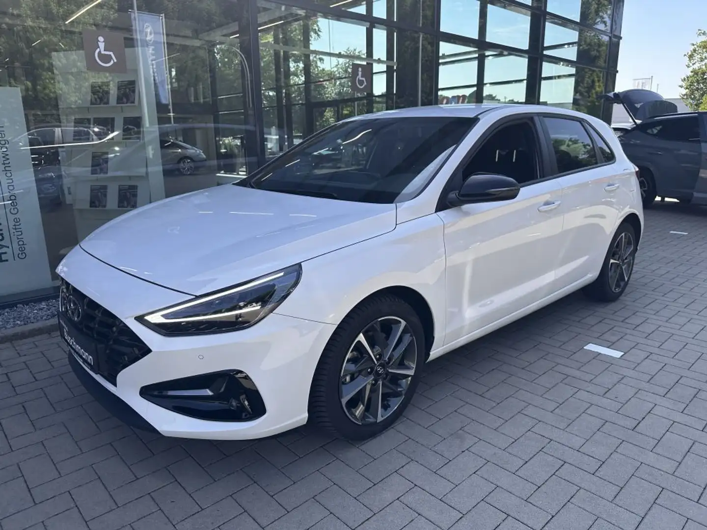 Hyundai i30 1.0 T-GDI DCT Connect & Go Wit - 1