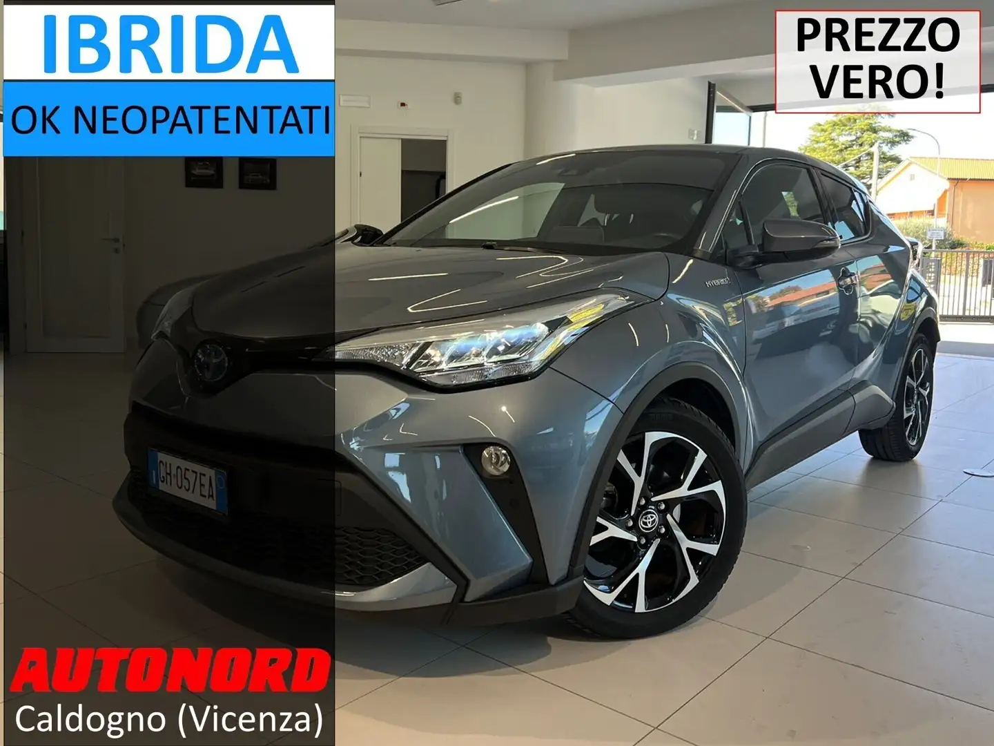 Toyota C-HR C-HR 1.8 Hybrid E-CVT Trend Bleu - 1