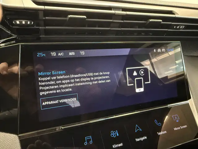 Peugeot 408 view 20