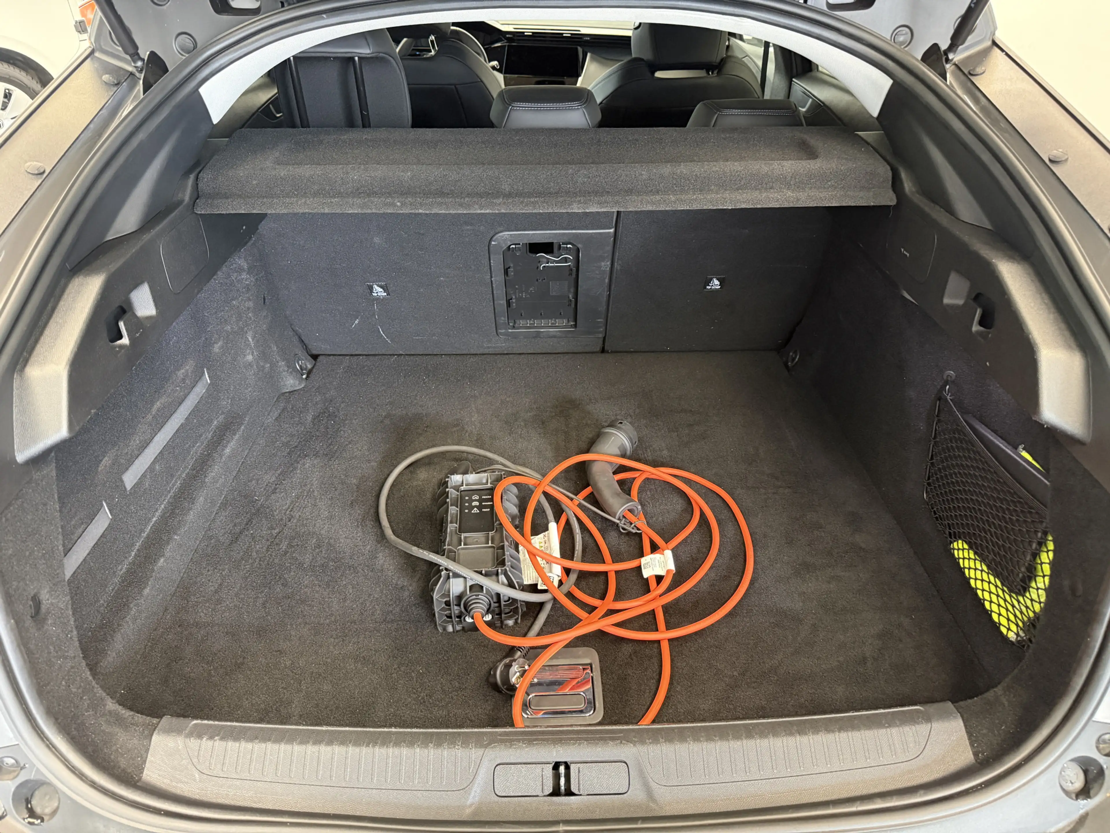 Peugeot 408 1.6 HYbrid Allure 180 EAT8 Navigatie Full-led Adap — photo 14