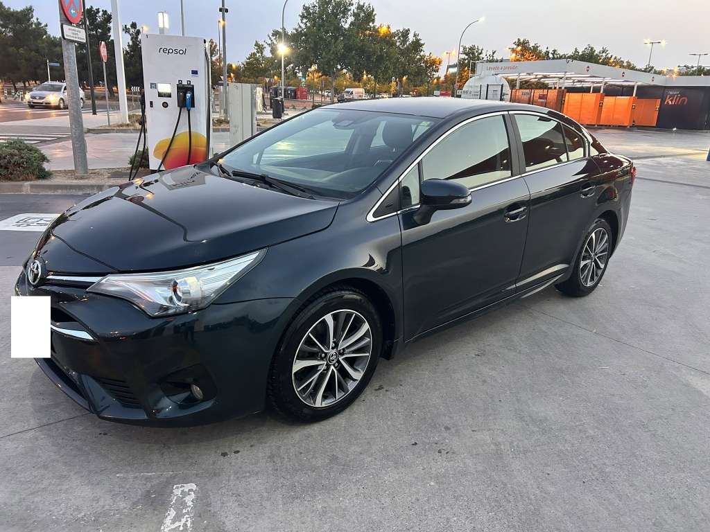 Toyota Avensis 150D Business Advance - foto 1