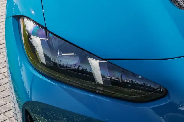 BMW M3 view 7