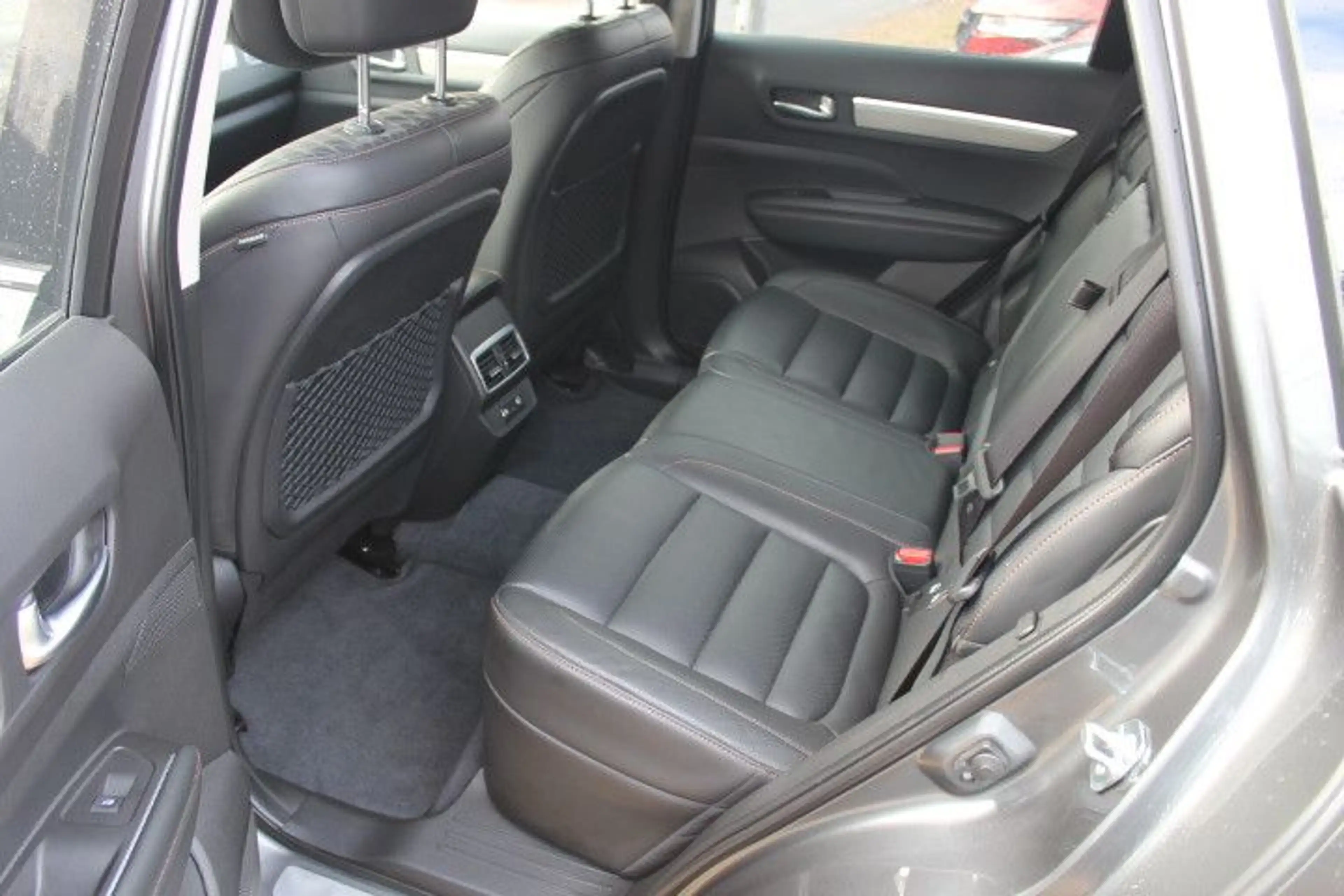 Renault Koleos Initiale Paris 4x4 — photo 8