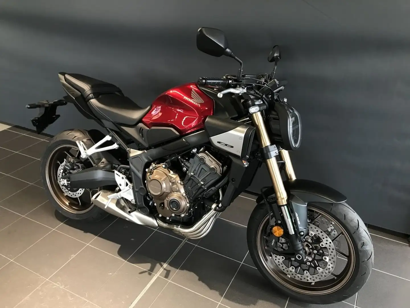 Honda CB 650 Roşu - 2