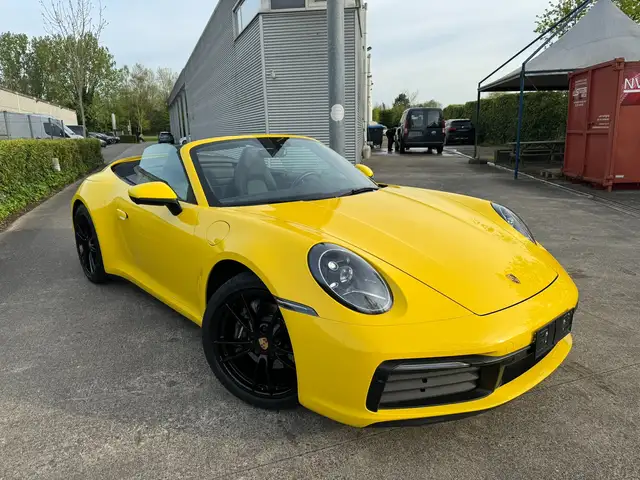 Porsche 911 Carrera 4 Cabriolet 3.0 Turbo PDK (EU6d-TEMP)