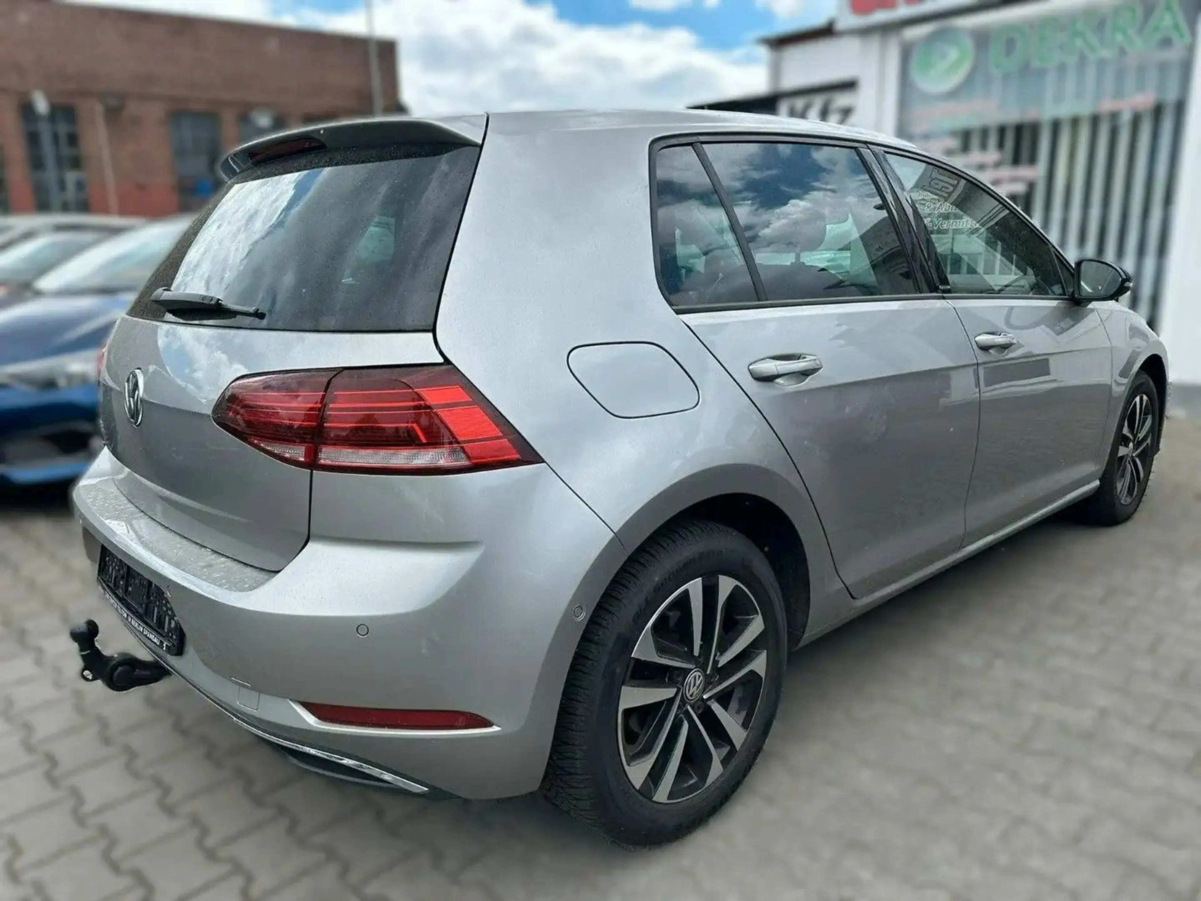 Volkswagen Golf VII IQ.DRIVE AHK Automatik — photo 4