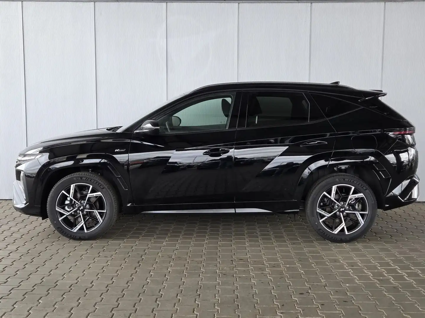 Hyundai TUCSON 1.6 T-GDI N-Line 4WD,LED,ACC,4xShz,Kamera Noir - 2