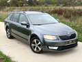 Skoda Octavia Octavia SW 1.6 CRTDI JANTES NAVI BLUETOOTH GARANT Grau - thumbnail 4