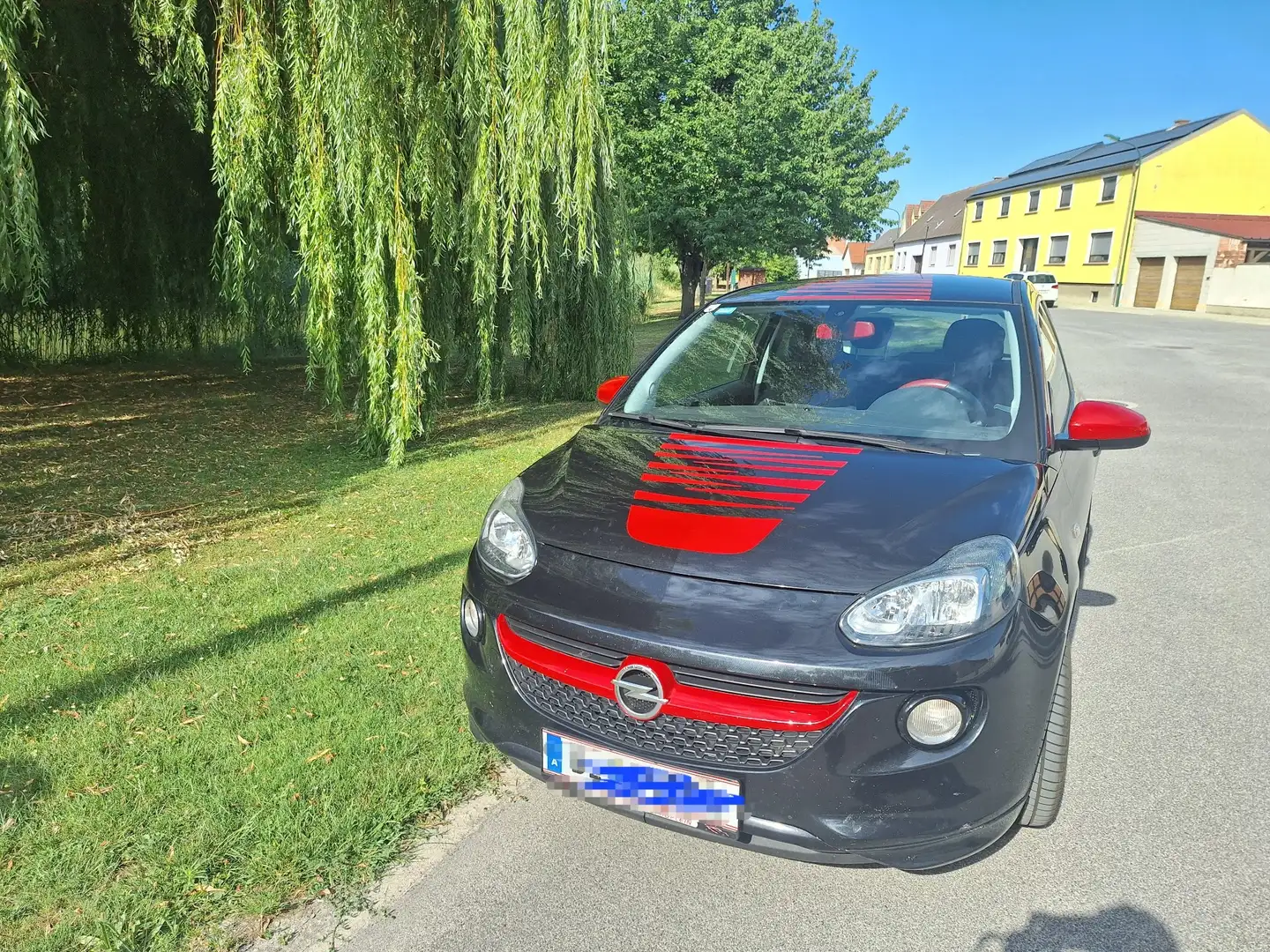 Opel Adam Adam 1,4 Slam Neues Pickerl bis 05/27 und nagelneue Sommerreifen von 05/26 Schwarz - 1