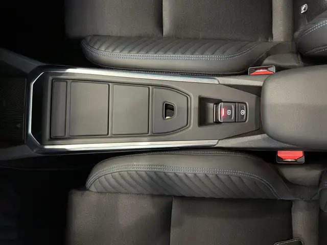 Renault Clio view 15