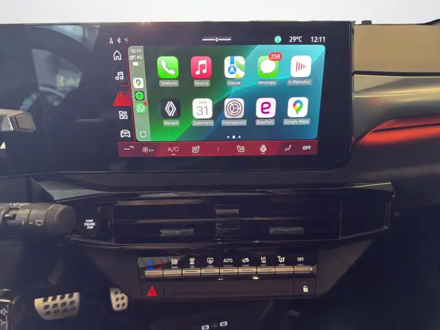 Renault Clio view 12