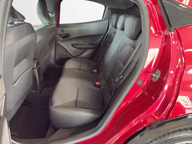 Renault Clio view 9