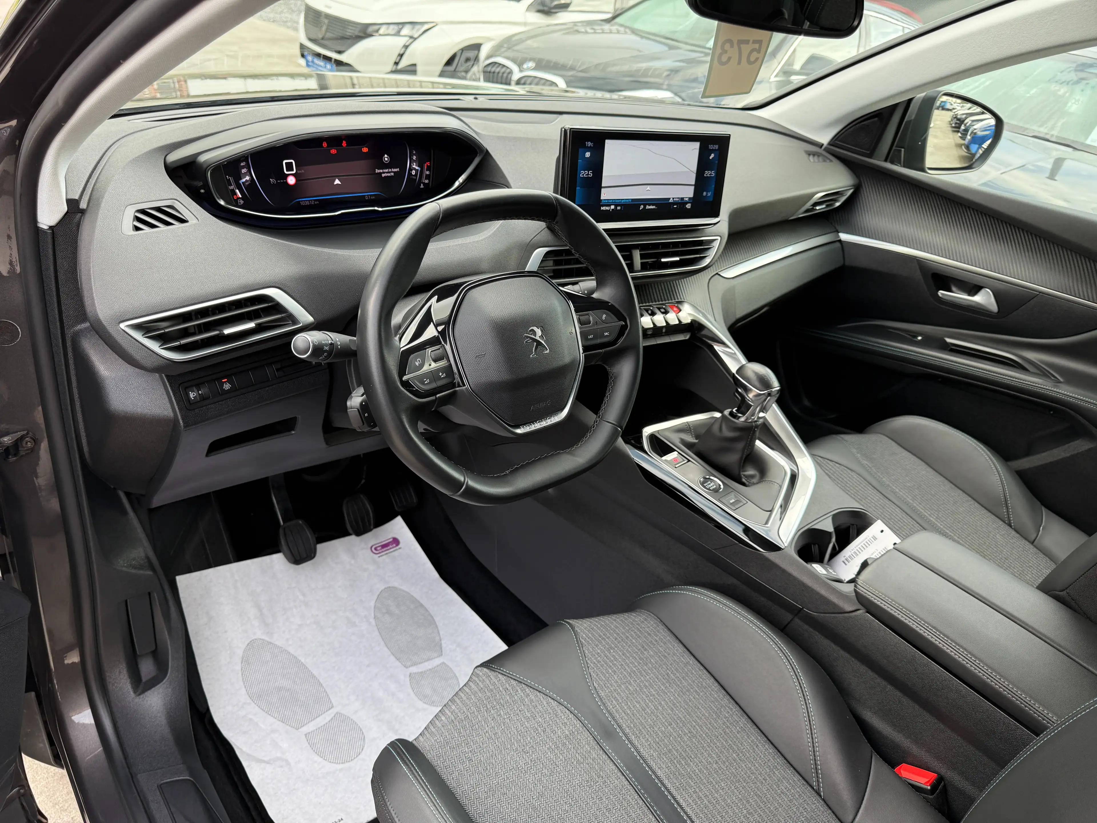 Peugeot 5008 1.5 BLUEHDI 130PK 7 ZETELS NAVIGATIE LEDER CAMERA DODE HOEK CARPLAY FULL LED — photo 14