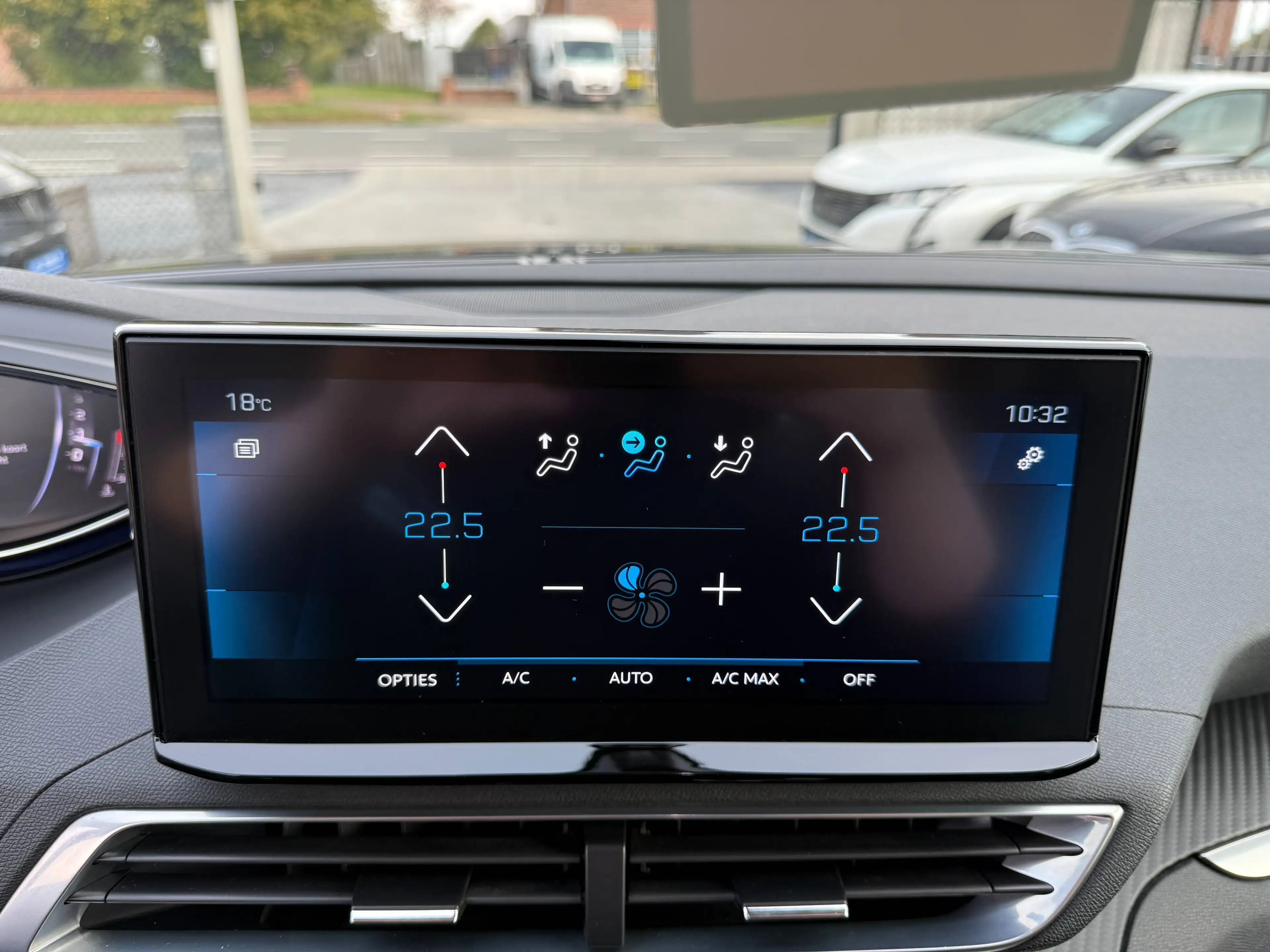 Peugeot 5008 1.5 BLUEHDI 130PK 7 ZETELS NAVIGATIE LEDER CAMERA DODE HOEK CARPLAY FULL LED — photo 23