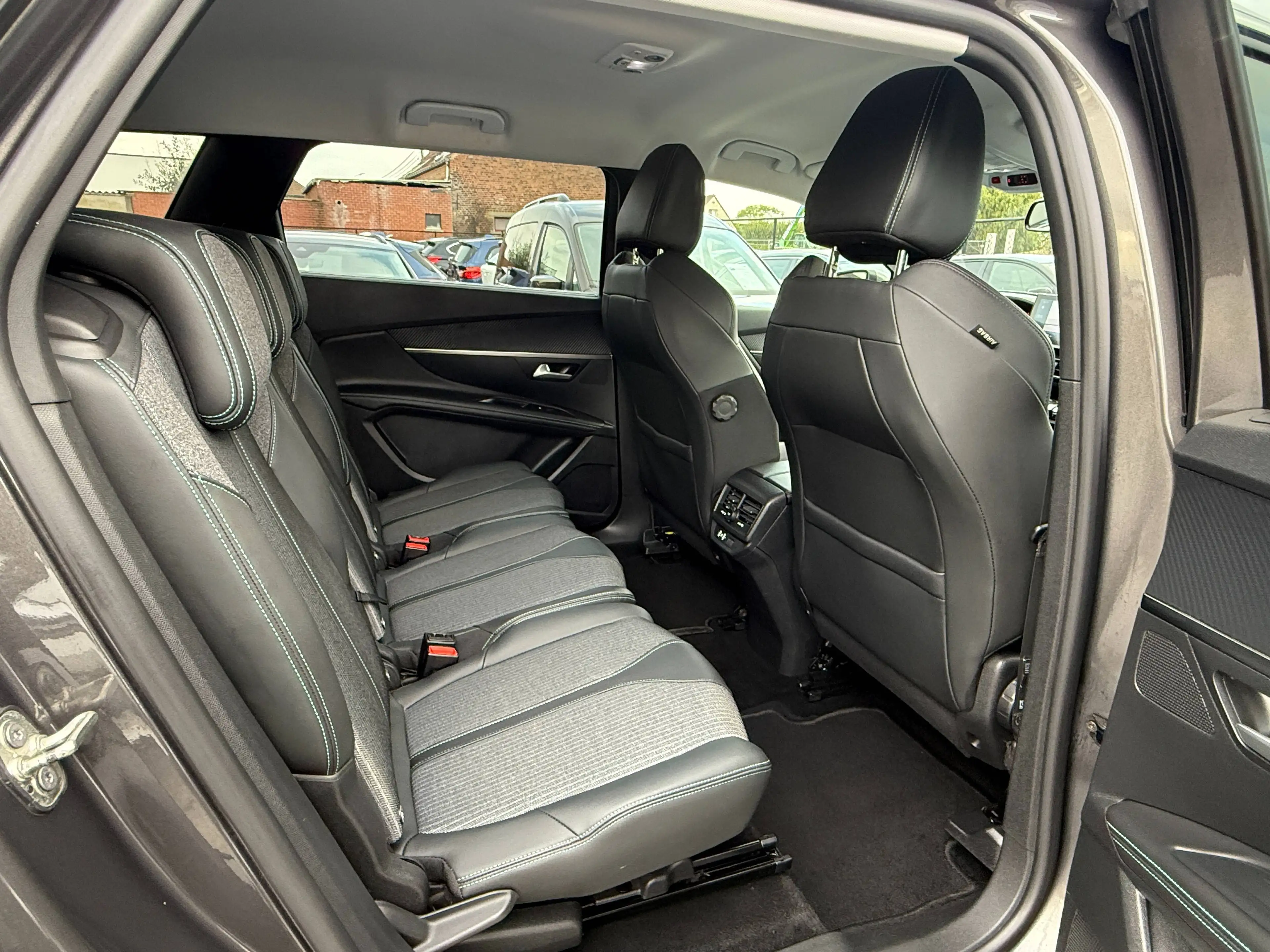 Peugeot 5008 1.5 BLUEHDI 130PK 7 ZETELS NAVIGATIE LEDER CAMERA DODE HOEK CARPLAY FULL LED — photo 33