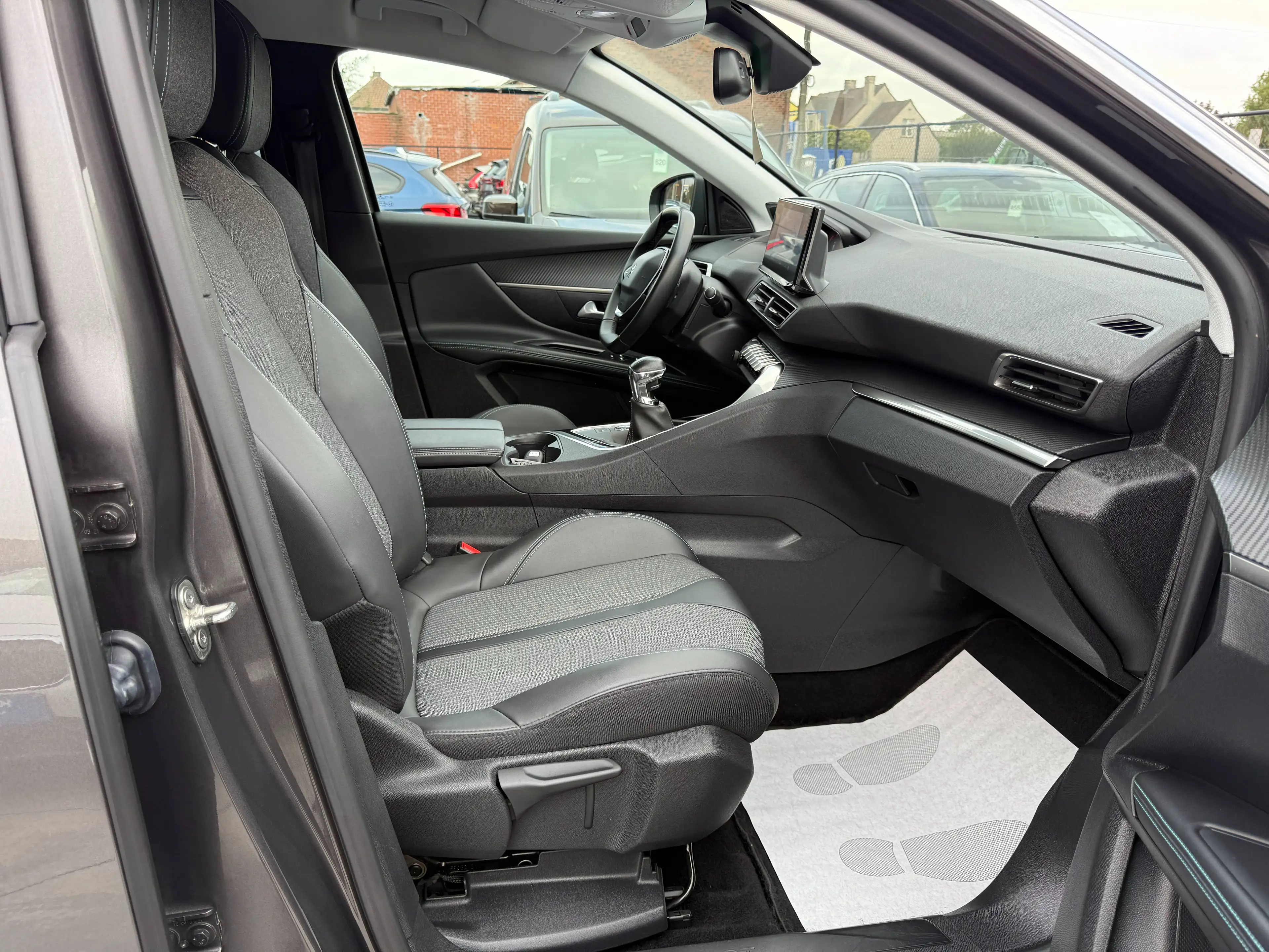 Peugeot 5008 1.5 BLUEHDI 130PK 7 ZETELS NAVIGATIE LEDER CAMERA DODE HOEK CARPLAY FULL LED — photo 29