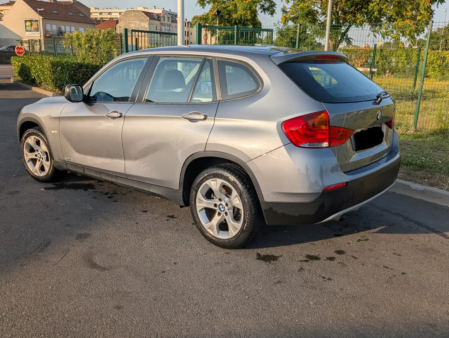BMW X1 X1 sDrive 18d 143 ch Première - 2