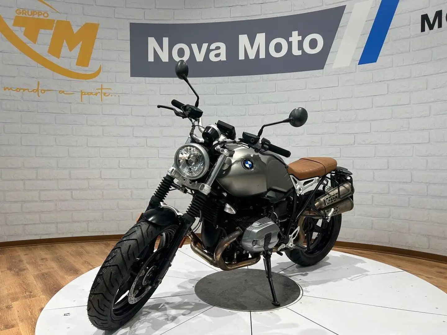BMW R nineT 1200 Scrambler Abs my17 - 2