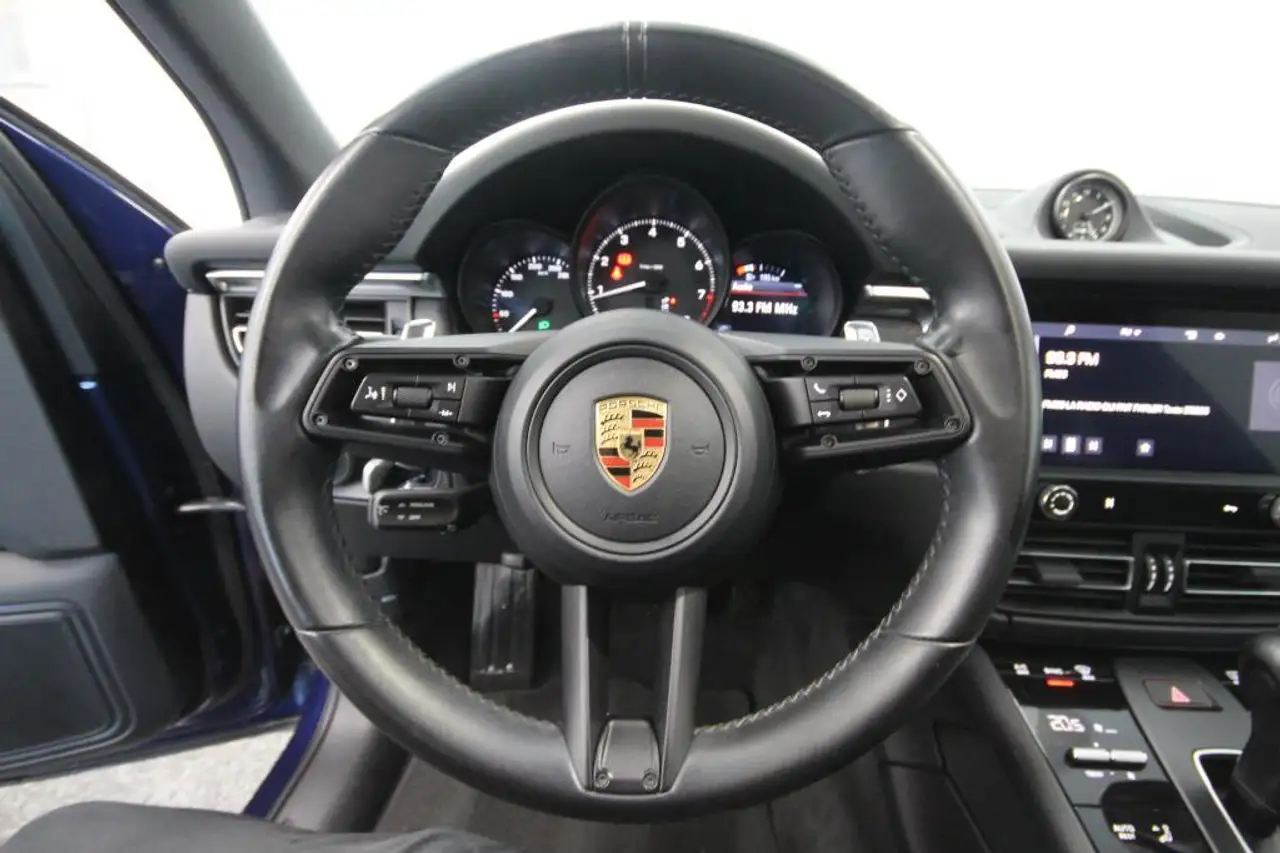 Porsche Macan снимка Porsche Macan