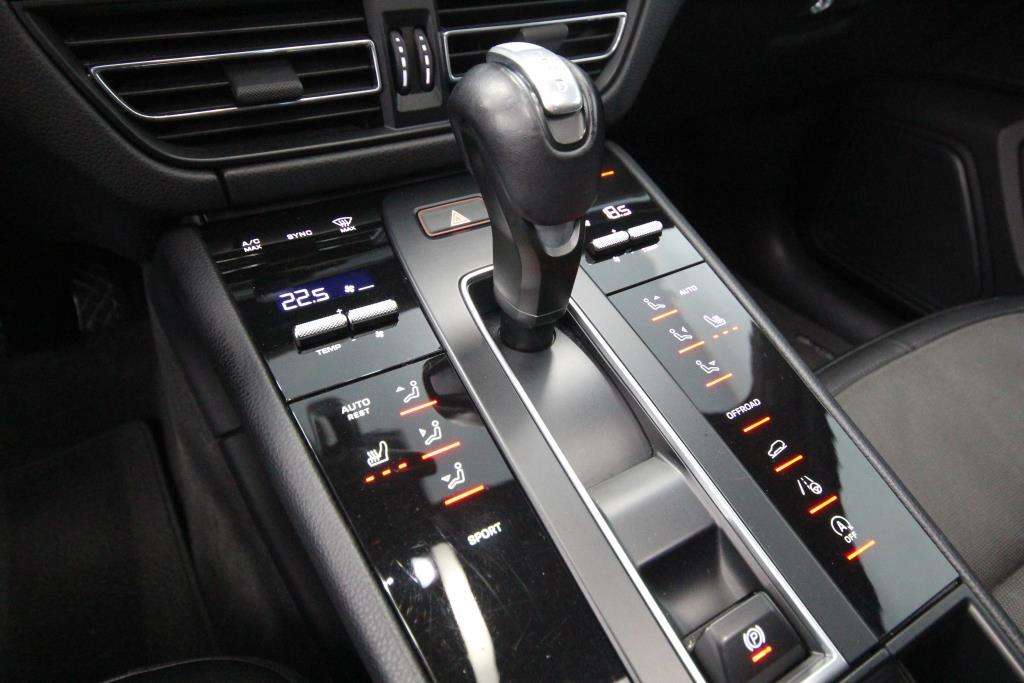 2023 Porsche Macan TOIT / AWD thumb 32