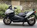 Aprilia SRV 850 Weiß - thumbnail 4