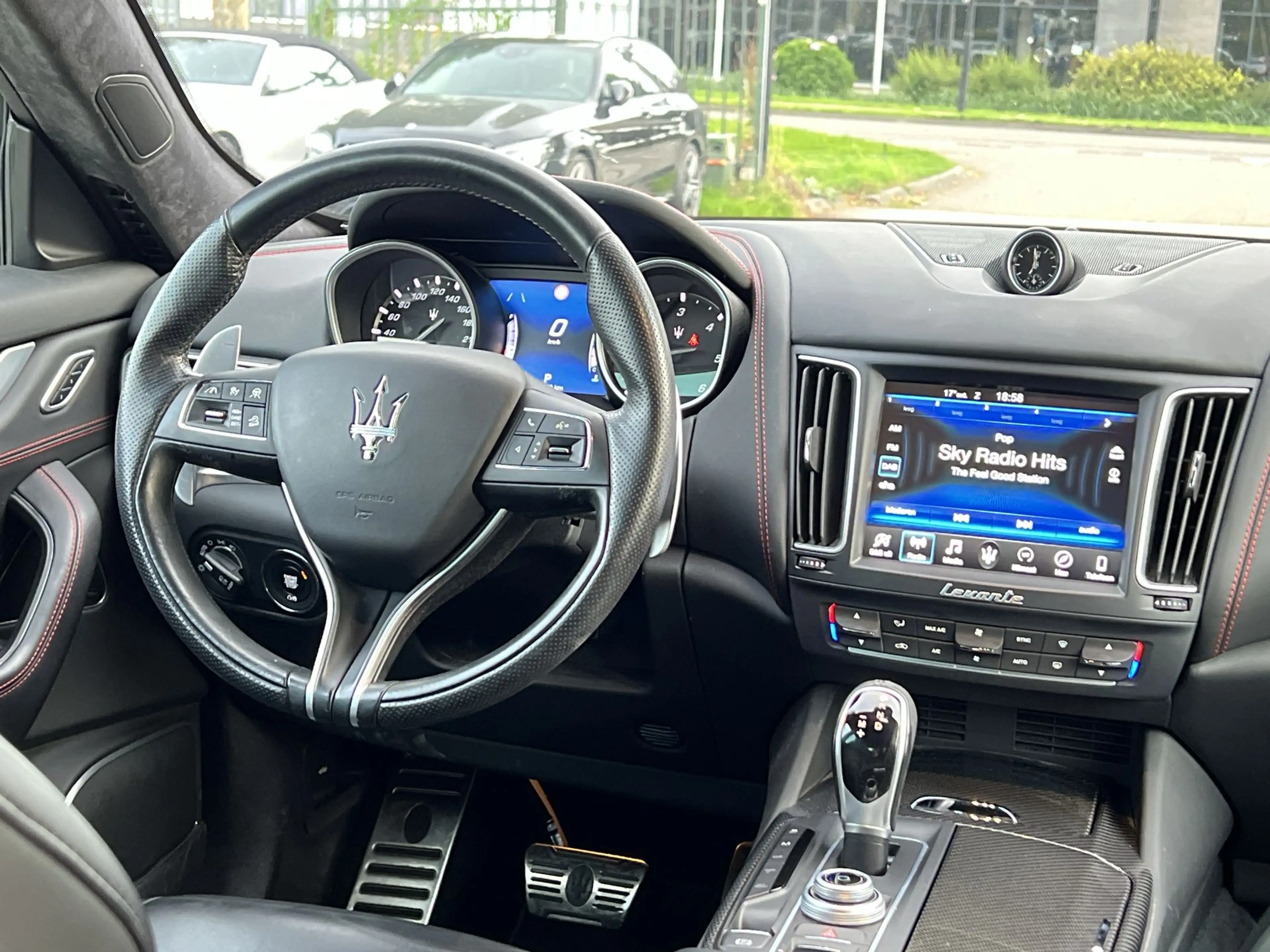 Maserati Levante 3.0 V6 D AWD GranLusso |CARBON|LUCHTVERING|STOELVE — photo 4