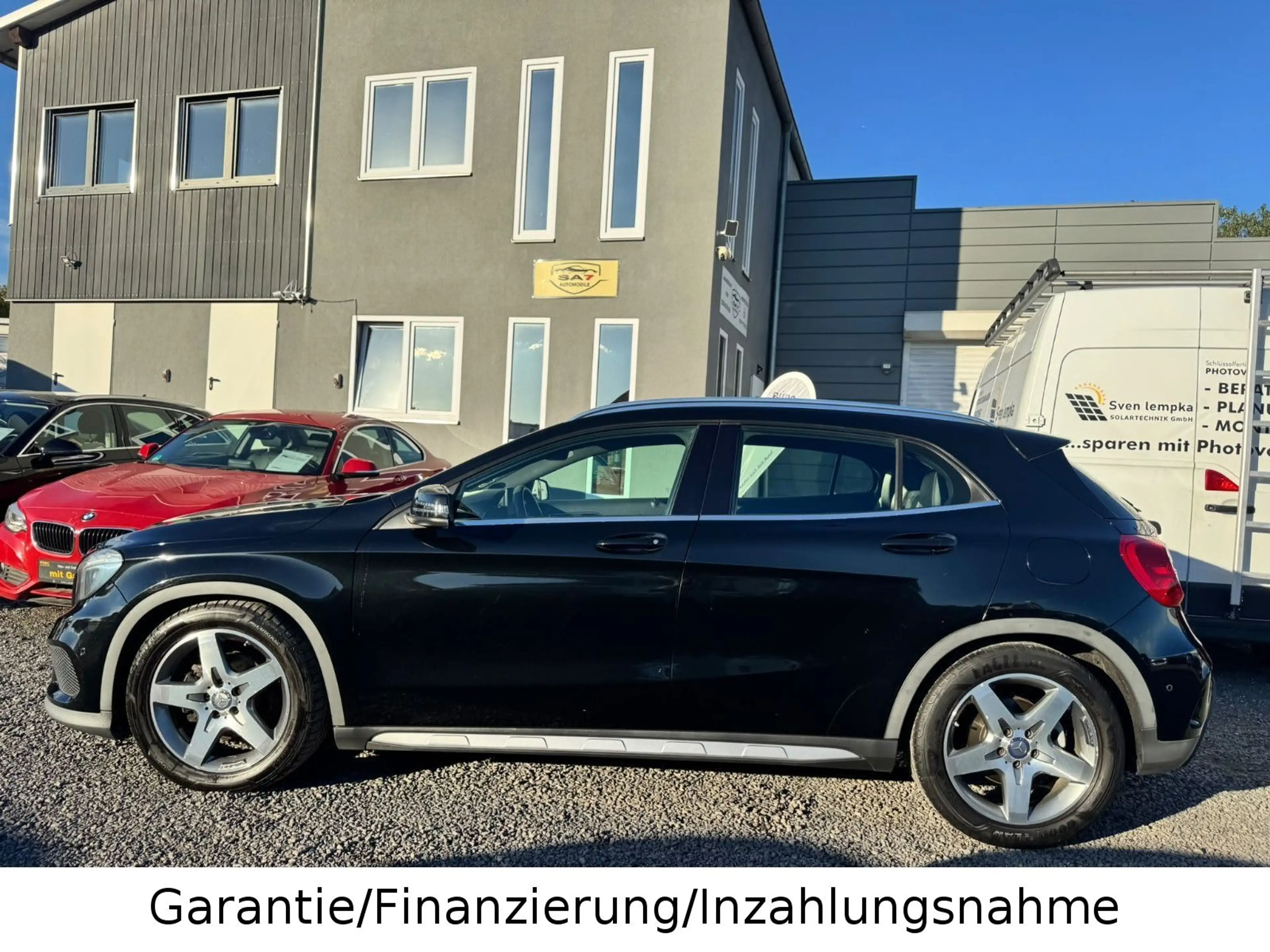 Mercedes-Benz GLA 200 CDI / *Automatik*Navi*AMG*TüvNeu