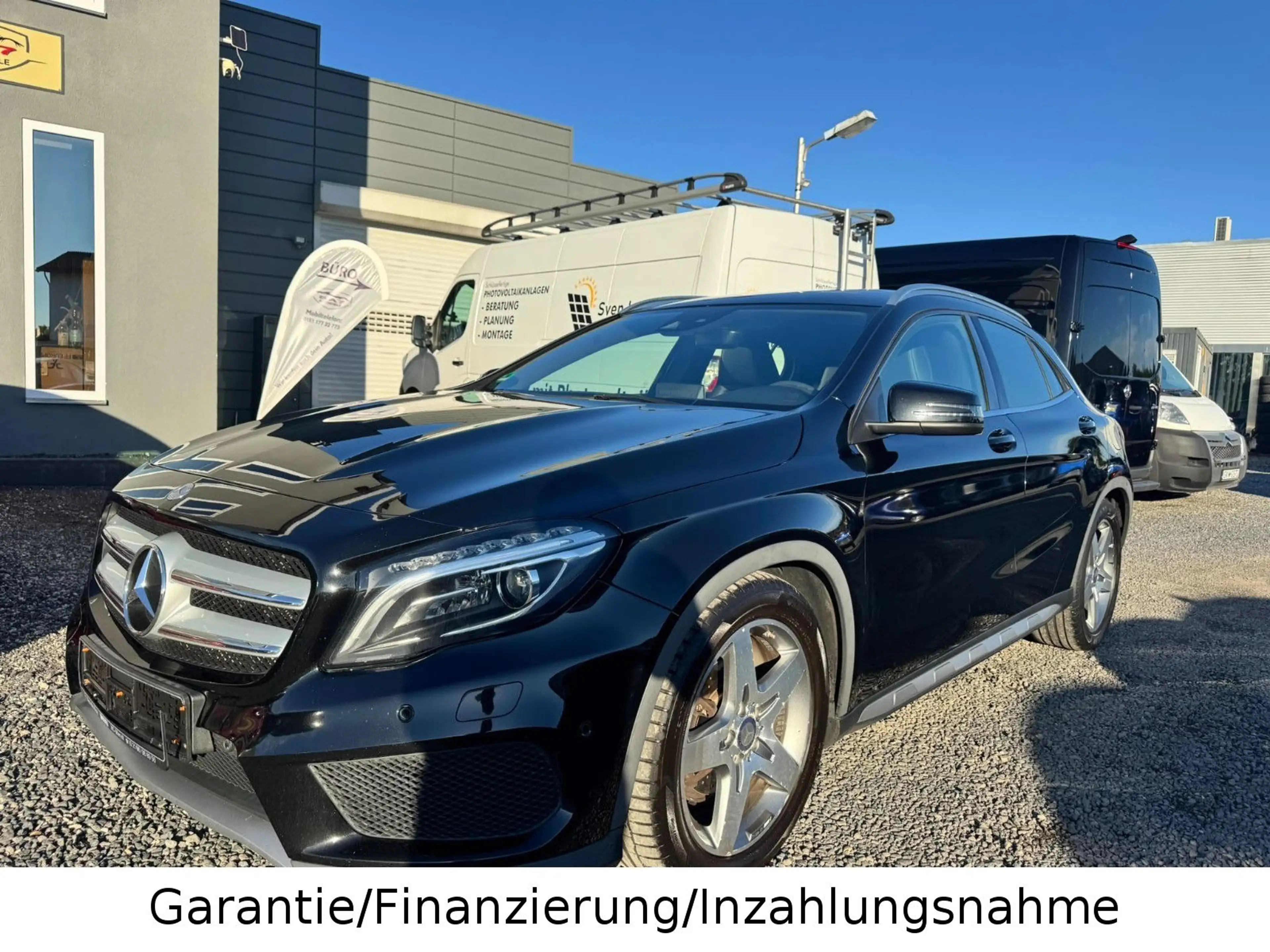 Mercedes-Benz GLA 200 CDI / *Automatik*Navi*AMG*TüvNeu — photo 2