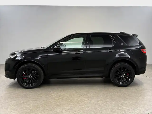 Land Rover Discovery Sport view 12