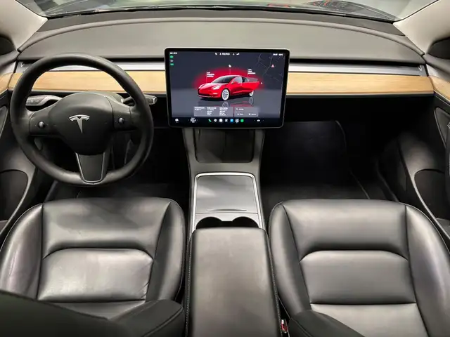 Tesla Model 3 view 7