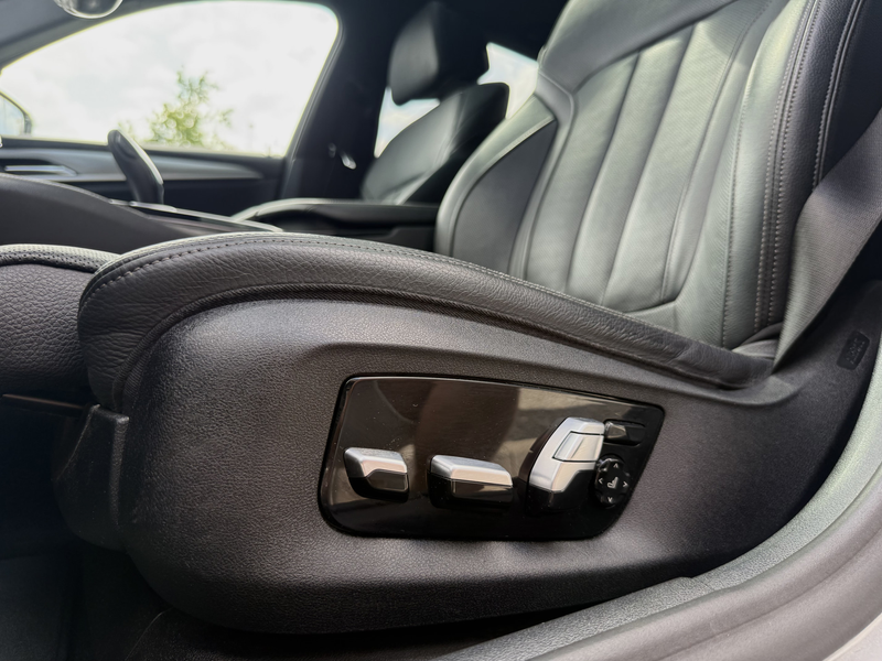 BMW 530 5-serie 530e xDrive iPerformance Executive HK HUD — photo 28