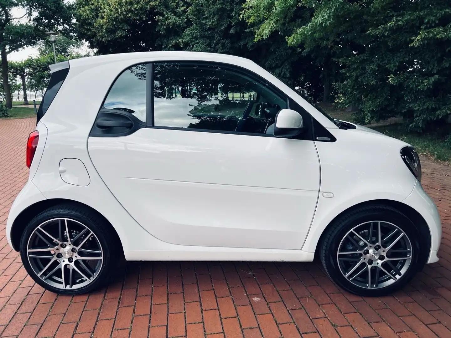 smart brabus Tailor made (Unikat, Vollausstattung) Weiß - 1