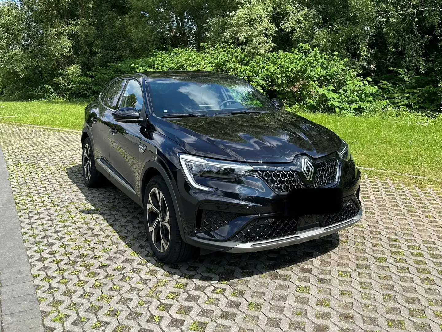 Renault Arkana Arkana E-TECH Full Hybrid 145 Techno Zwart - 1
