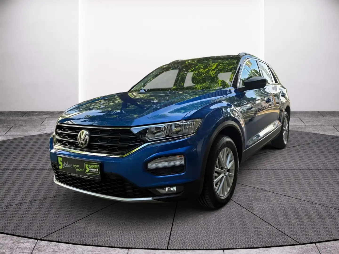 Volkswagen T-Roc 1.0 TSI Design ACC+AHK+SHZ+Winterp.+Kam. Blau - 2
