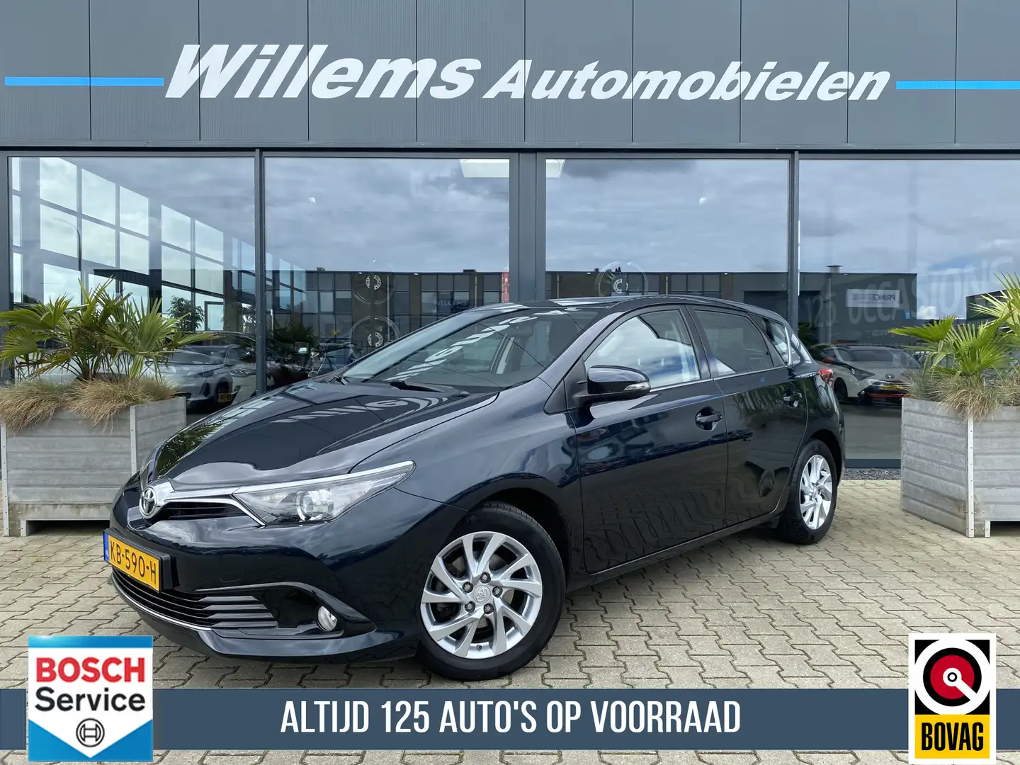 Toyota Auris 1.3 Aspiration Cruise Control, Camera & Climate Co Gris - 1