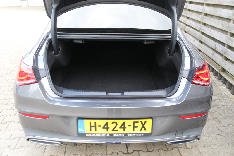 Mercedes-Benz CLA 200 Business Solution AMG — photo 10