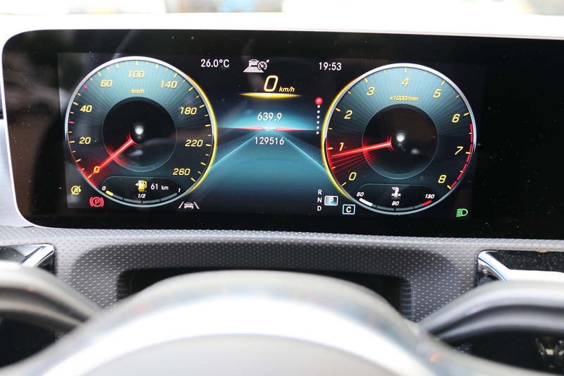 Mercedes-Benz CLA 200 Business Solution AMG — photo 14