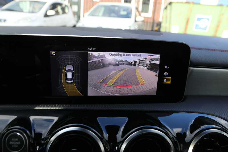 Mercedes-Benz CLA 200 Business Solution AMG — photo 27