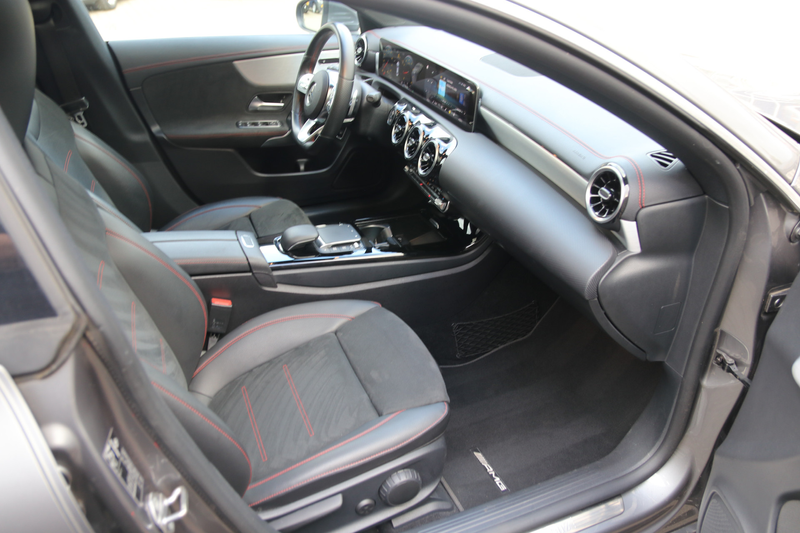 Mercedes-Benz CLA 200 Business Solution AMG — photo 26