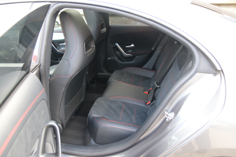Mercedes-Benz CLA 200 Business Solution AMG — photo 24