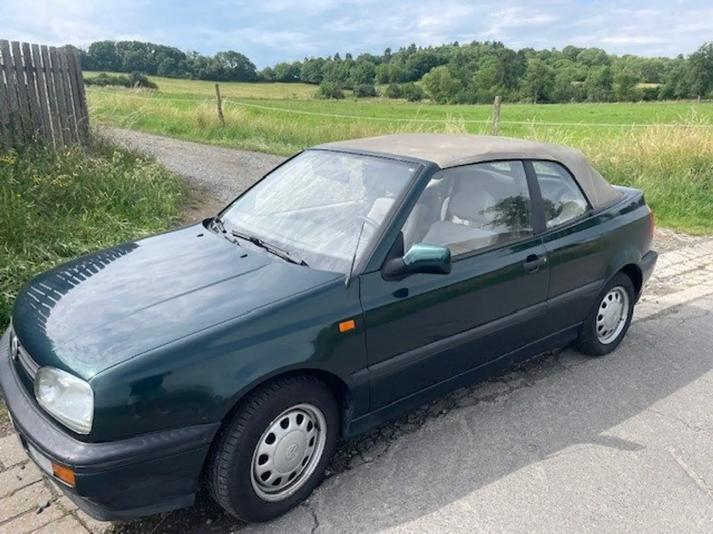 Volkswagen Golf Cabriolet Golf Cabrio 1.8 Green - 1