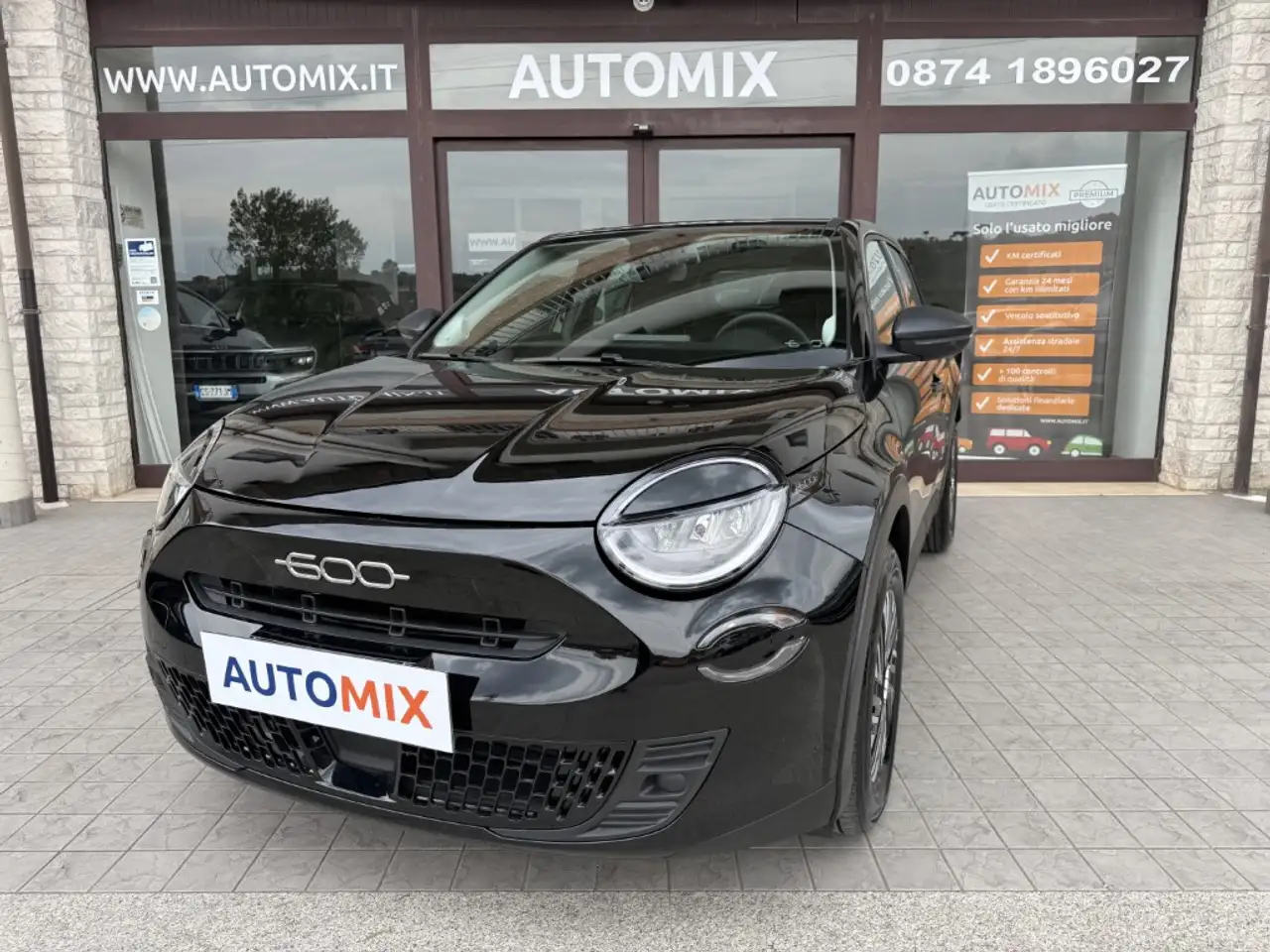 Fiat 600 1.2 Hybrid 110cv Auto — photo 1 of 15