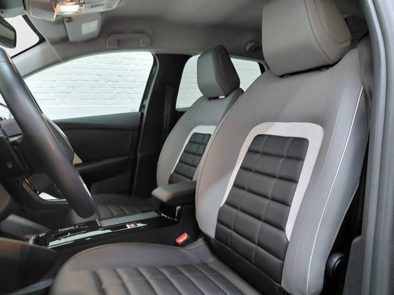 Citroen C4 3 Hybrid 145 ch Automatic MAX — photo 11