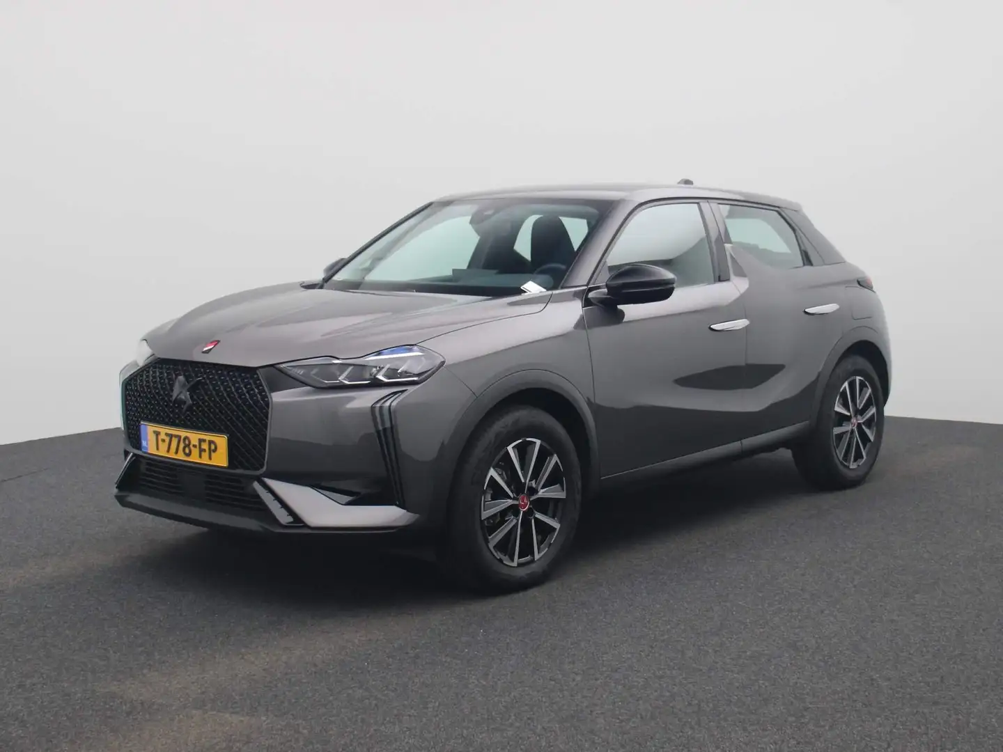DS Automobiles DS 3 E-Tense Performance Line 54 kWh | Half-Leder | Nav Gris - 2